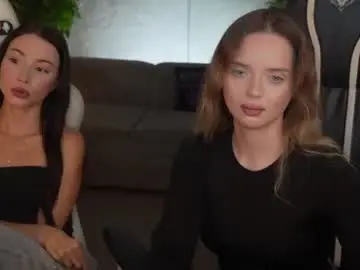 Chaturbate Watch Live Sex Cams of kira0541