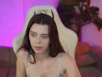 Chaturbate Nude Webcam of kira0541