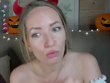 Chaturbate Best live sex cam show of melodyys