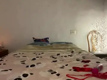 Chaturbate Best live sex cam show of queenbeeangel