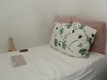 Chaturbate Nude Webcam of suzydruzzy_2391