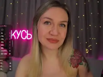 Chaturbate Sex Cam of ritakycb