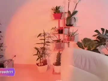 Chaturbate Free Porn Cam of rossth11