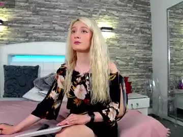 Chaturbate Sex Chat of ellacharmx