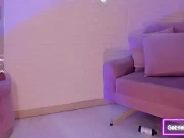 Chaturbate Live Sex Cam of gabriellalee_