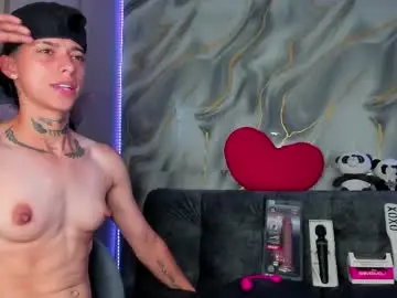 Chaturbate Live Sex Cam of amber_adams_