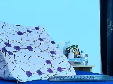 Chaturbate Live Sex of angel_red77