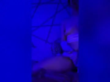 Chaturbate Free Live Porn of cely818