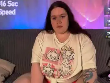 Chaturbate Live Sex Cam of trinititi
