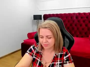 Chaturbate Private Sex Chat of adeleravelle
