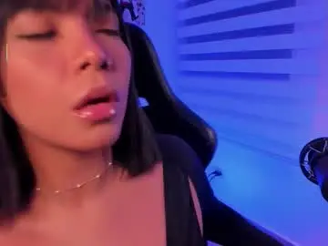 Chaturbate Watch Live Sex Cams of julietariverss