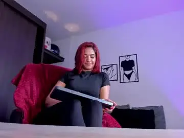 Chaturbate Live Sex Cam of jessica_lovely77