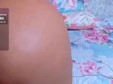 Chaturbate Watch Live Sex Cams of curvyhomebebe