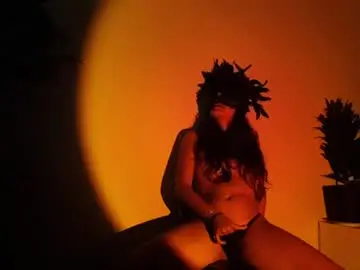 Chaturbate Best live sex cam show of kiara_may