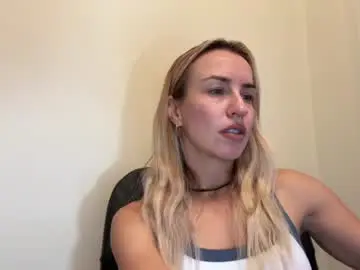 Chaturbate Sex Chat of nyxelia_