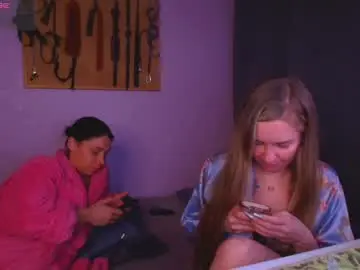 Chaturbate Live Sex of simona_moonshine