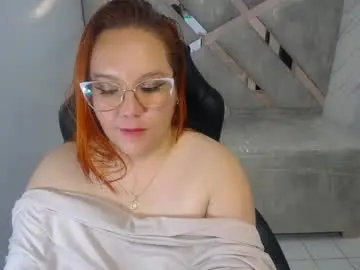 Chaturbate Live Sex Cam of tezzaniut_t