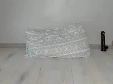 Chaturbate Free Porn Cam of bigtroublelittlechina