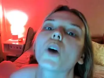 Chaturbate Adult Video Chat of vivian_alison
