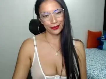 Chaturbate Sex Chat of myc_sw_couple
