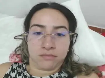 Chaturbate Nude Webcam of odette_brigh_