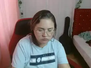 Chaturbate Live Sex Cam of venecasexy44