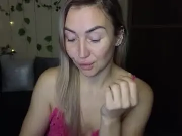 Chaturbate Sex Cam of ay_kiss_jully