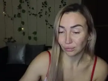 Chaturbate Sex Cam of ay_kiss_jully