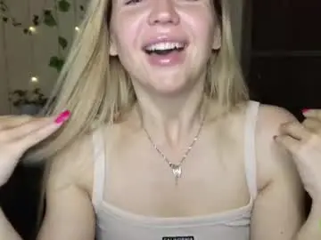 Chaturbate Free Porn Cam of ay_kiss_jully