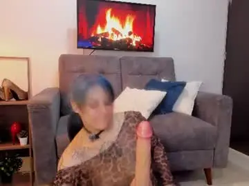 Chaturbate Adult Video Chat of adelaindiamond_