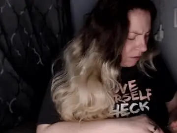 Chaturbate Sex Cam of candycream74