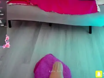 Chaturbate Live Sex Cam of karla_honey_