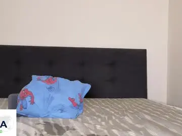Chaturbate Private Sex Chat of lenoreandjasonsroom