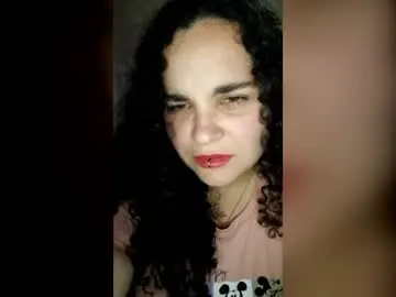 Chaturbate Free Live Porn of reichel05