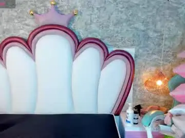 Chaturbate Best live sex cam show of emmacrush