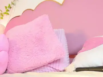 Chaturbate Adult Video Chat of emmacrush