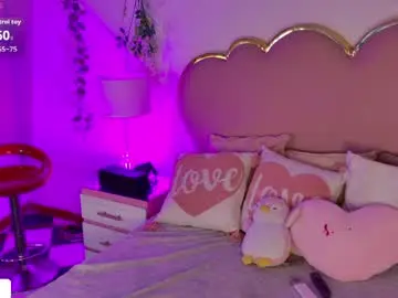 Chaturbate Free Porn Cam of emmacrush