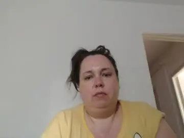 Chaturbate Live Sex Cam of carlaruth