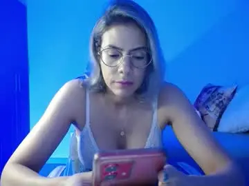 Chaturbate Free Porn Cam of candydowson1