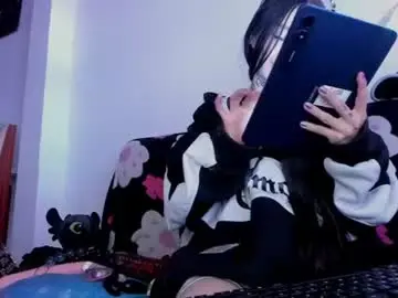 Chaturbate Sex Cam of kellyandkataleya