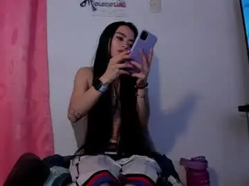 Chaturbate Live Porn of kellyandkataleya