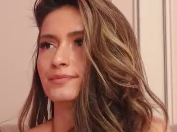 Chaturbate Live Sex Cam of mayavixxen