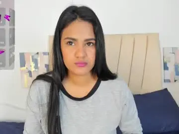 Chaturbate Live Sex Cam of victoriaa_23