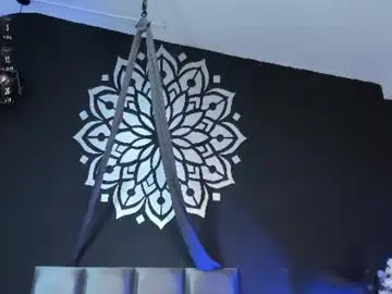 Chaturbate Sex Chat of charlotte_whitee1