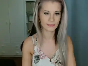 Chaturbate Adult Webcams of kristineamore