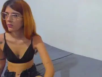 Chaturbate Watch Live Sex Cams of roxanajames__