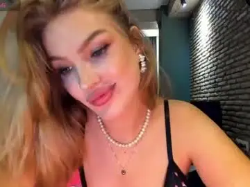 Chaturbate Live Sex of hi_lina