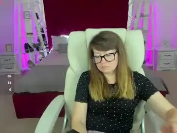 Chaturbate Live Sex Cam of alexaamour1