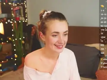 Chaturbate Live Sex of bananya_kitty