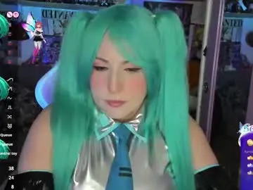 Chaturbate Live Sex Cam of canndy_new